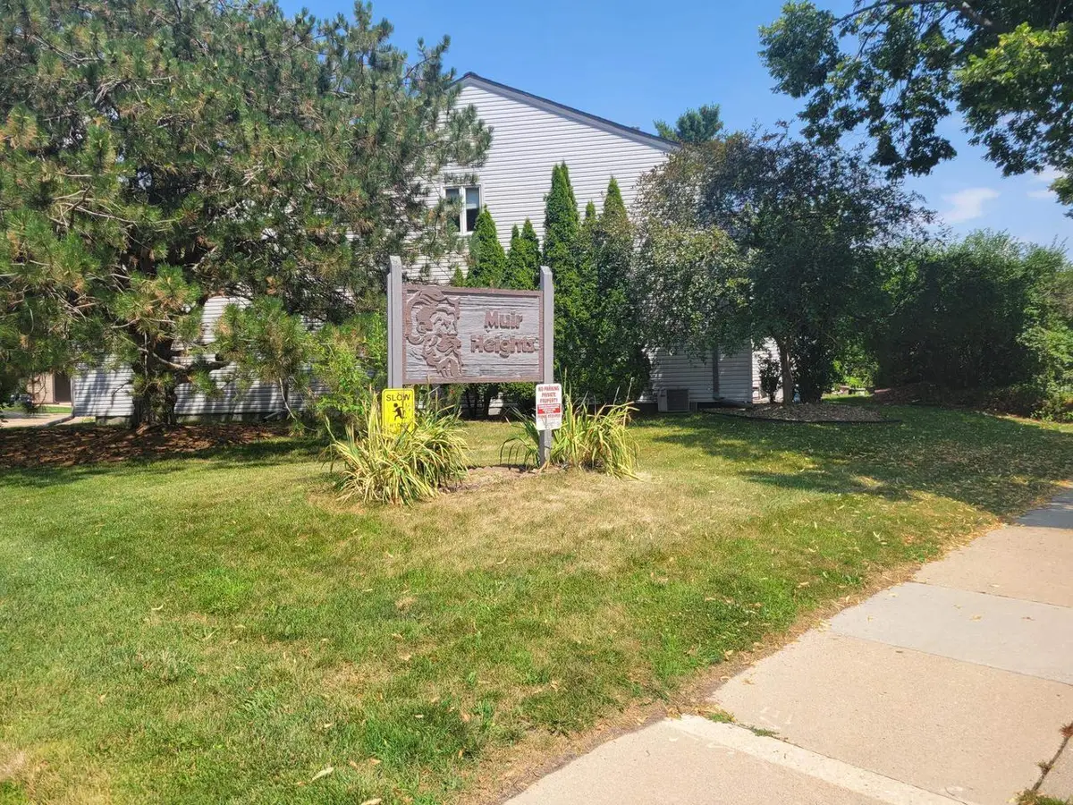 2104 Pike Drive #2104, Madison, WI 53713 - #1