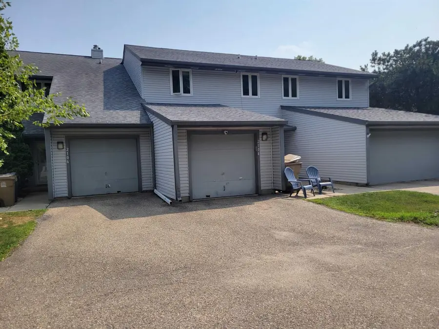 2104 Pike Drive #2104, Madison, WI 53713 - #3
