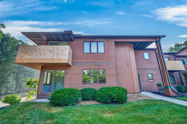818 S Gammon Road, Madison, WI 53711