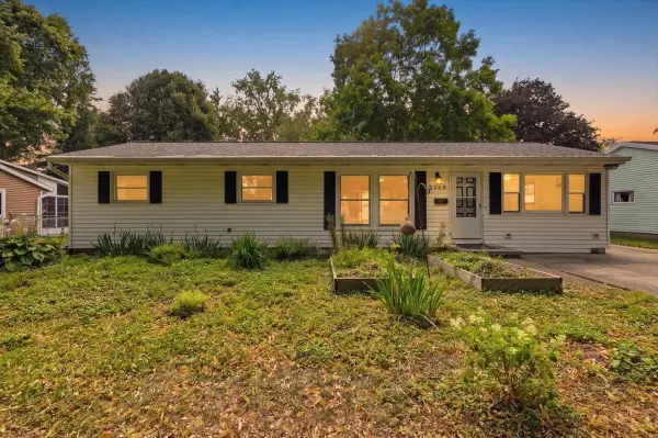 2209 Prairie Road, Madison, WI 53711