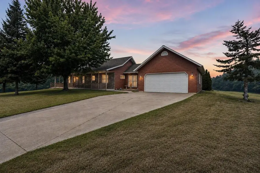 W2712 County Road J, Montello, WI 53949 - #3