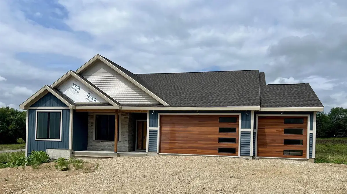 W8794 Goldenrod Trail, Cambridge, WI 53523 - #1