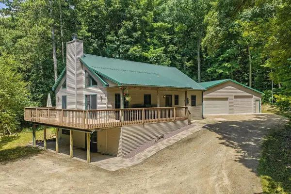 S182 State Road 33 Road, Wonewoc, WI 53968