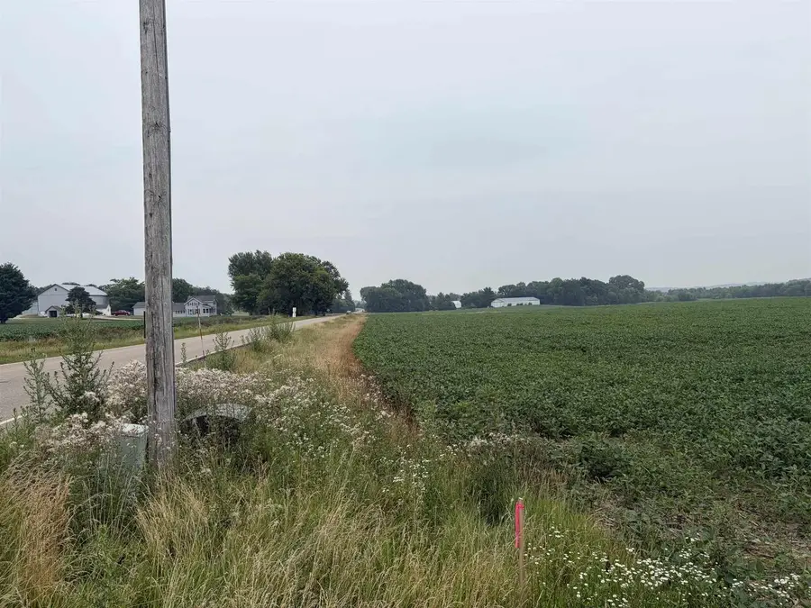 2293 W Ridge Road, Cottage Grove, WI 53527 - #2