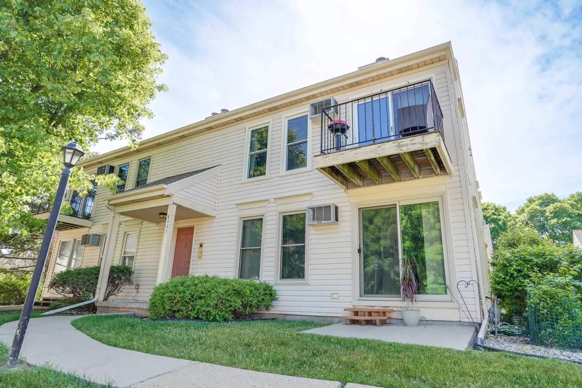 6733 Park Edge Drive #D, Madison, WI 53719 - #1