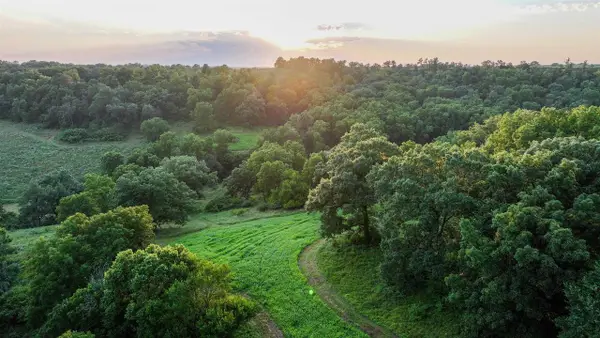 75 Acres Cannon Road, Lancaster, WI 53813