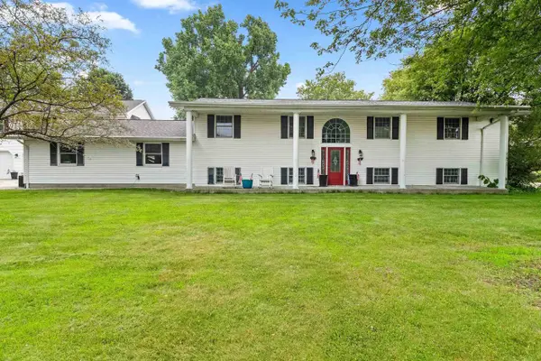 N3857 Breese Way, Appleton, WI 54913