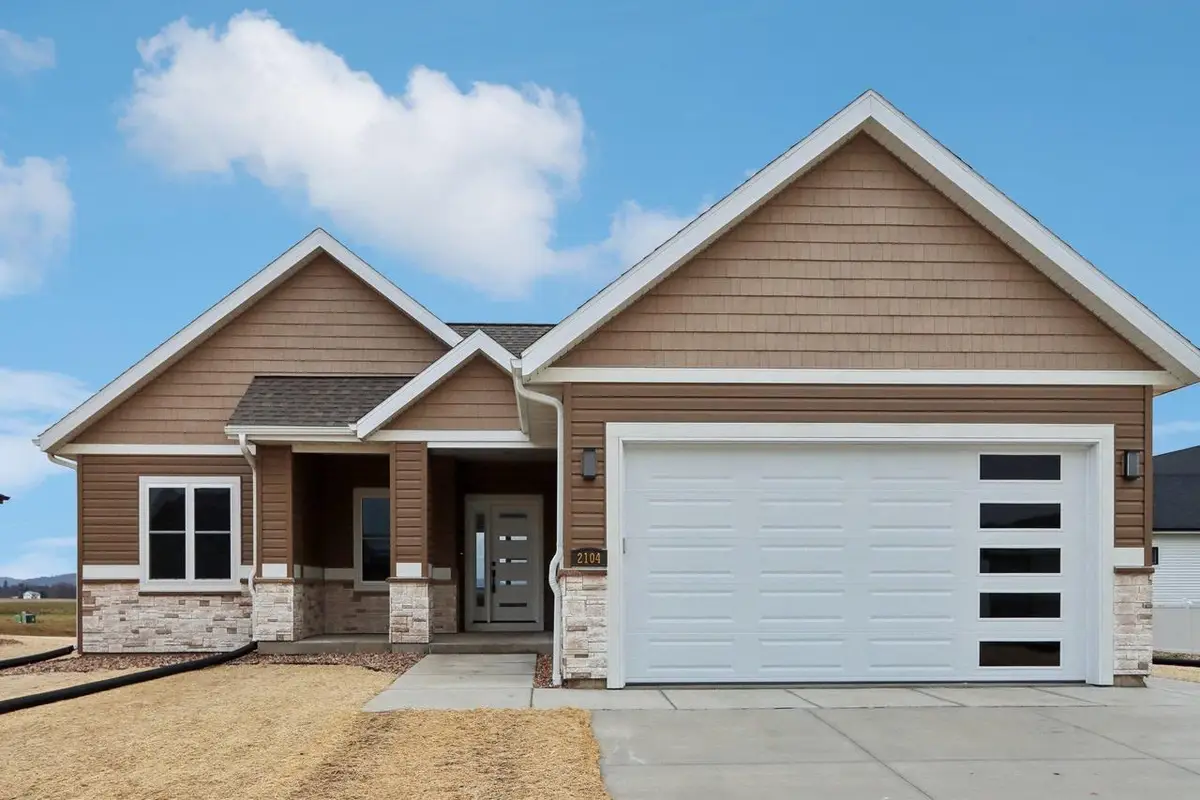 228 Falcon Court, Sauk City, WI 53583 - #1