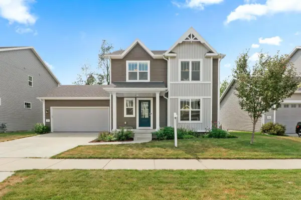 724 Crimson Leaf Lane, Verona, WI 53593
