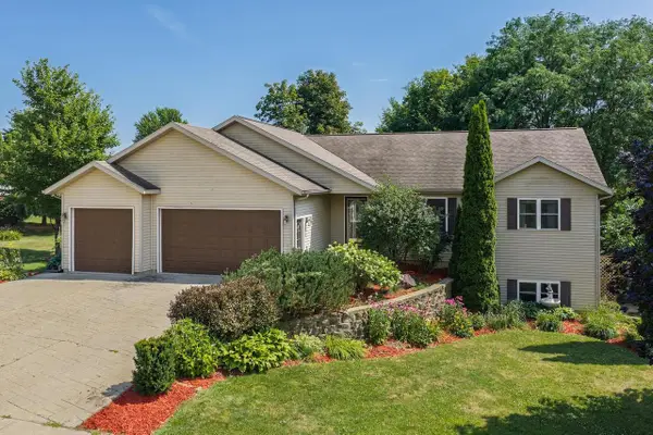 1106 20th Street, Baraboo, WI 53913