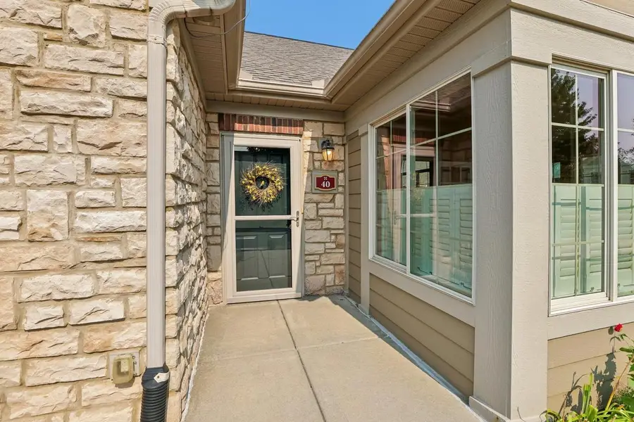 40 Pond View Way, Fitchburg, WI 53711 - #3