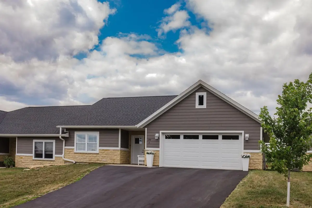 190 Antoine Street #2, Mineral Point, WI 53565 - #1