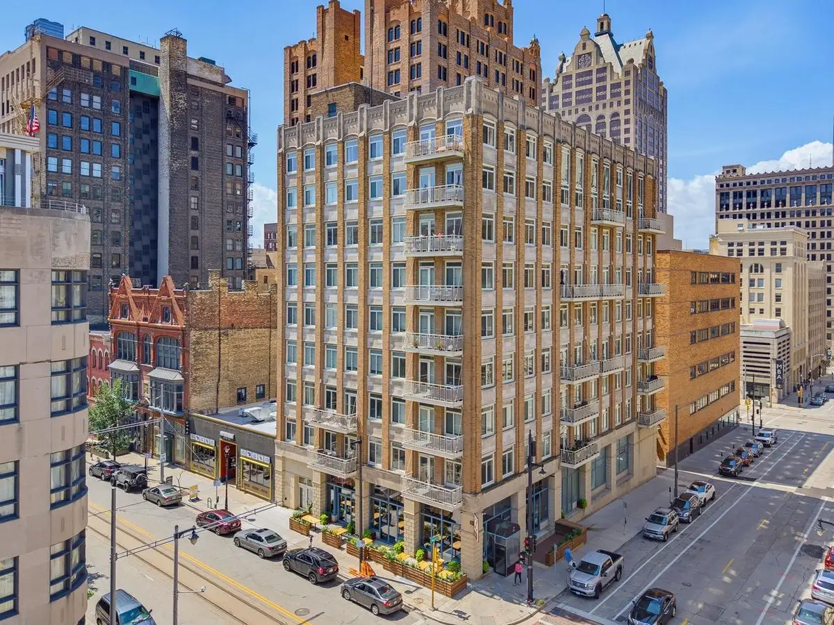 741 N Milwaukee Street #203, Milwaukee, WI 53202 - #1