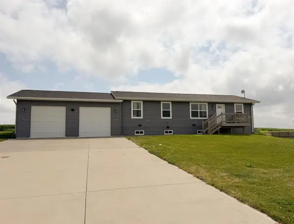 516 Marilyn Drive, Cobb, WI 53526