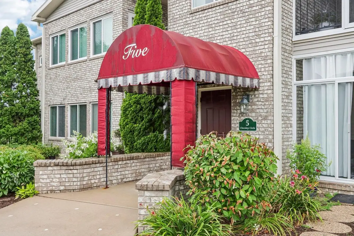 5 Cherokee Circle #204, Madison, WI 53704 - #1