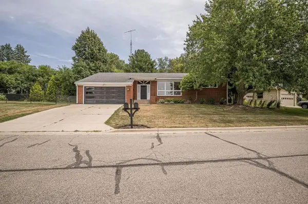 1716 Lake Drive, Monroe, WI 53566