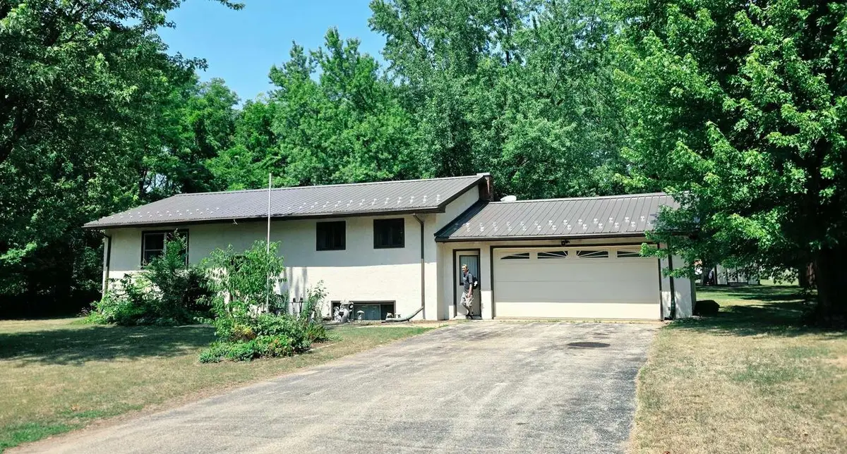 406 Riviera Street, Avoca, WI 53506 - #1