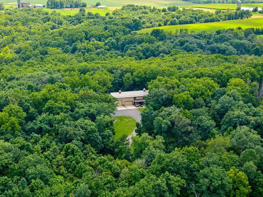 11475 Breniger Lane, Darlington, WI 53530 - #2