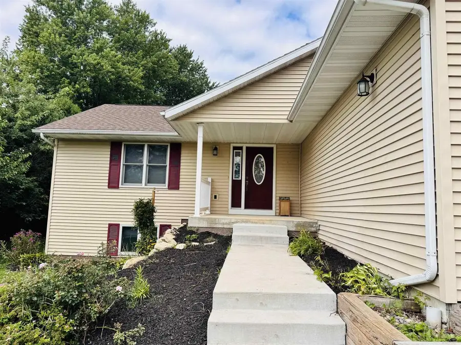 308 S Lindsey Street, Dodgeville, WI 53533 - #2