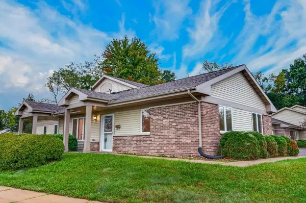 270 Meadow Lane, Poynette, WI 53955