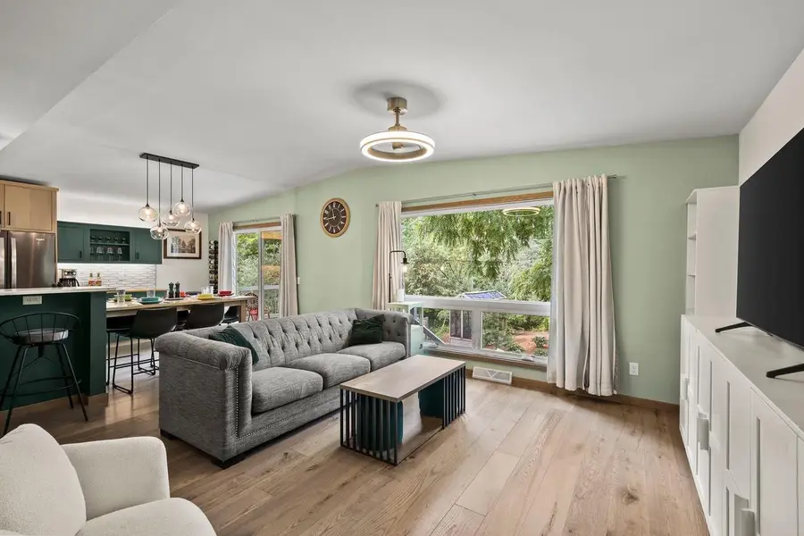 1010 Gilbert Road, Madison, WI 53711 - #3