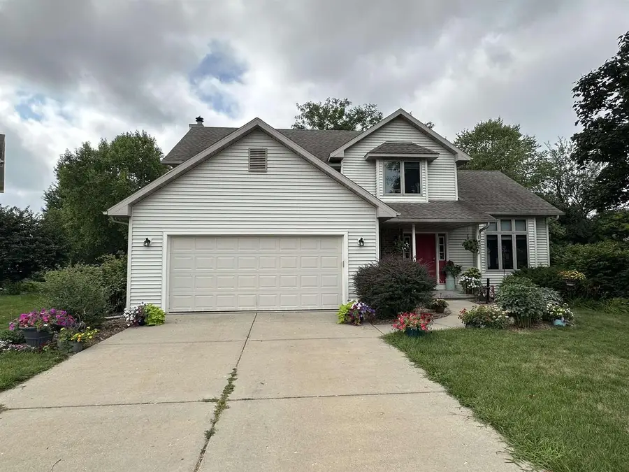 1643 Erin Hill, Stoughton, WI 53589 - #2