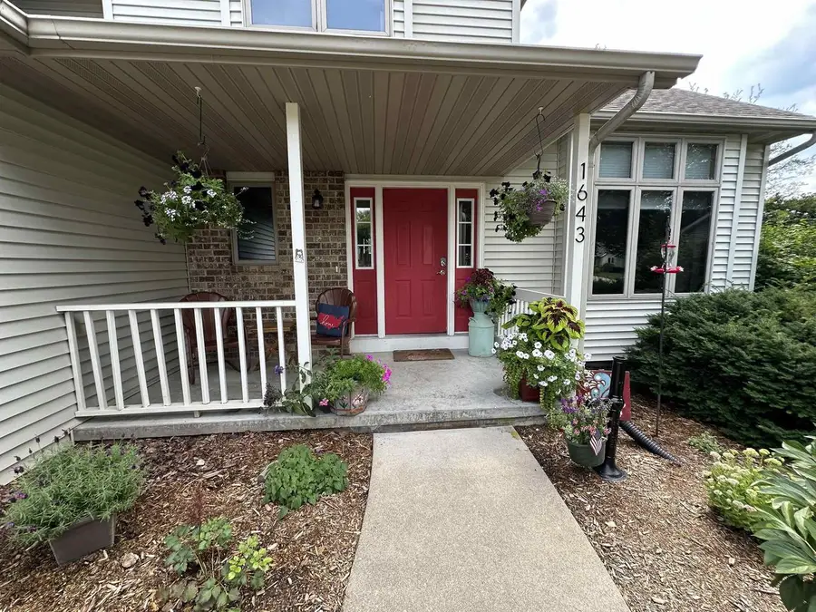 1643 Erin Hill, Stoughton, WI 53589 - #3