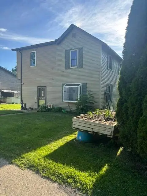 517 Bobtown Street, Bloomington, WI 53804 - #1