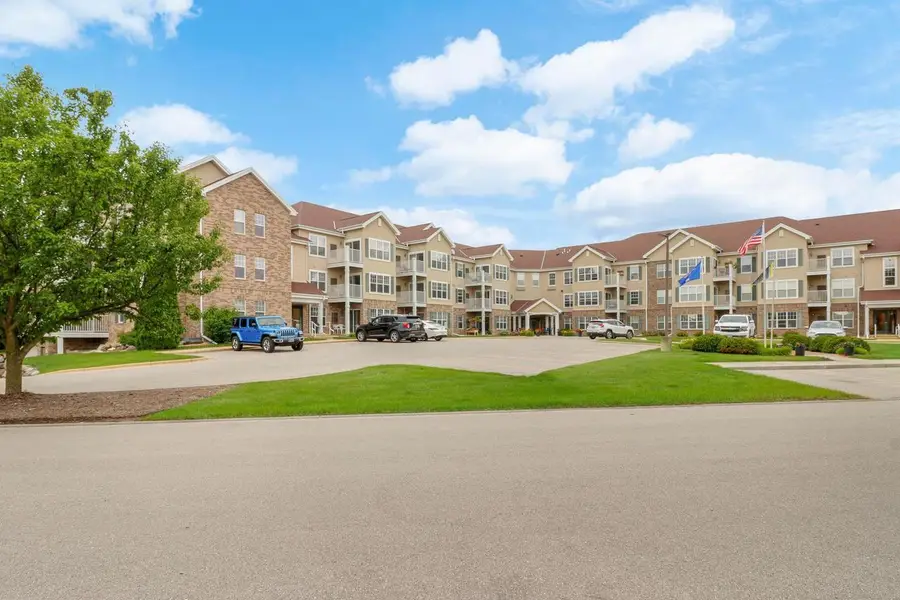 6823 Parkside Circle, Windsor, WI 53532 - #3