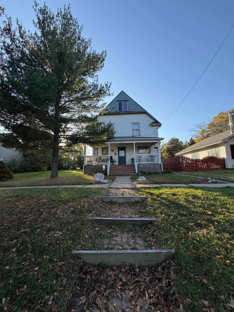 709 Jackson Street, Fort Atkinson, WI 53538 - #2