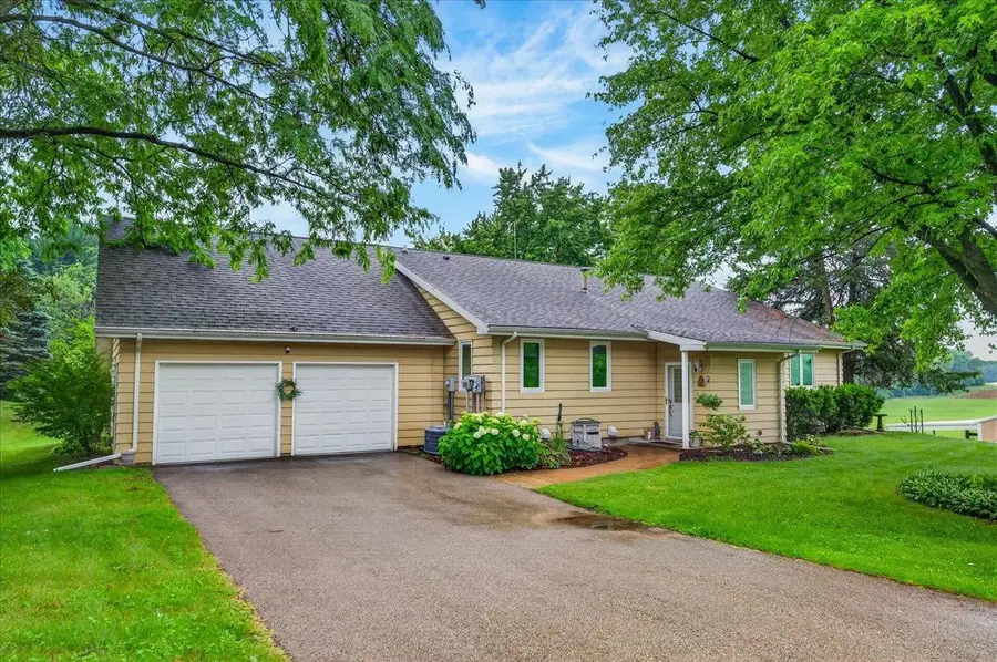 541 Union Road, Brooklyn, WI 53521 - #2
