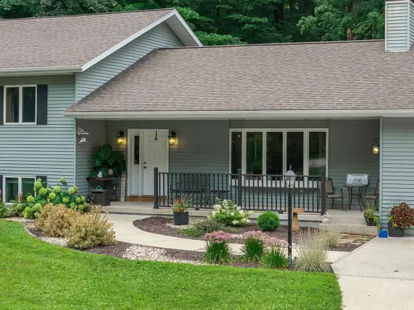 S2480 Meadowview Road, Reedsburg, WI 53959