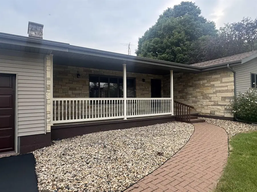 119 Grand Street, Highland, WI 53543 - #2