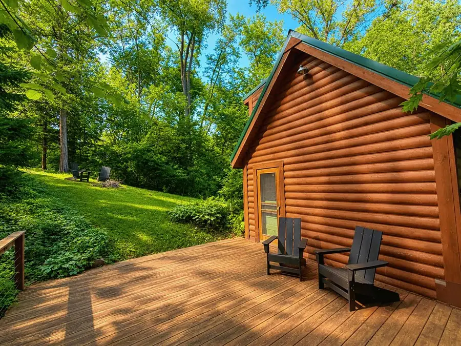 3730 W Banfield Road, Potosi, WI 53820 - #2