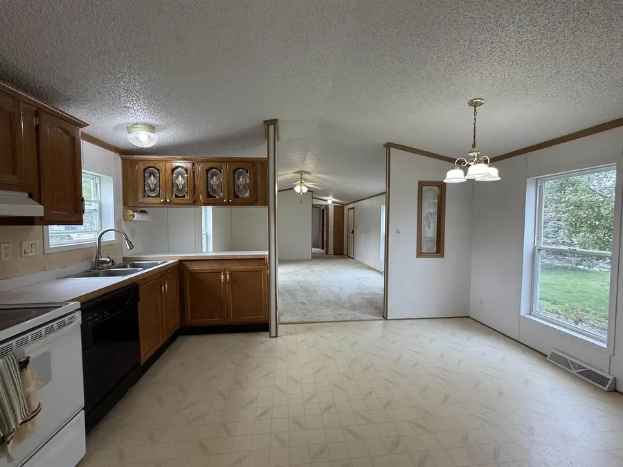 601 Wauona Trail #58, Portage, WI 53901 - #3