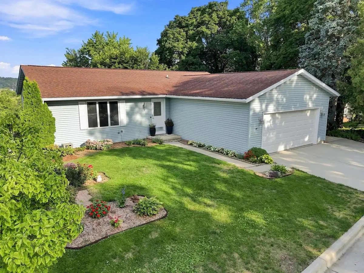 9 N Washington Street, Deerfield, WI 53531 - #1