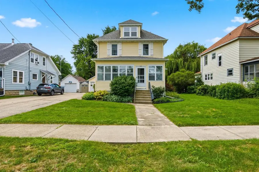 331 W Harrison Street, Columbus, WI 53925 - #2
