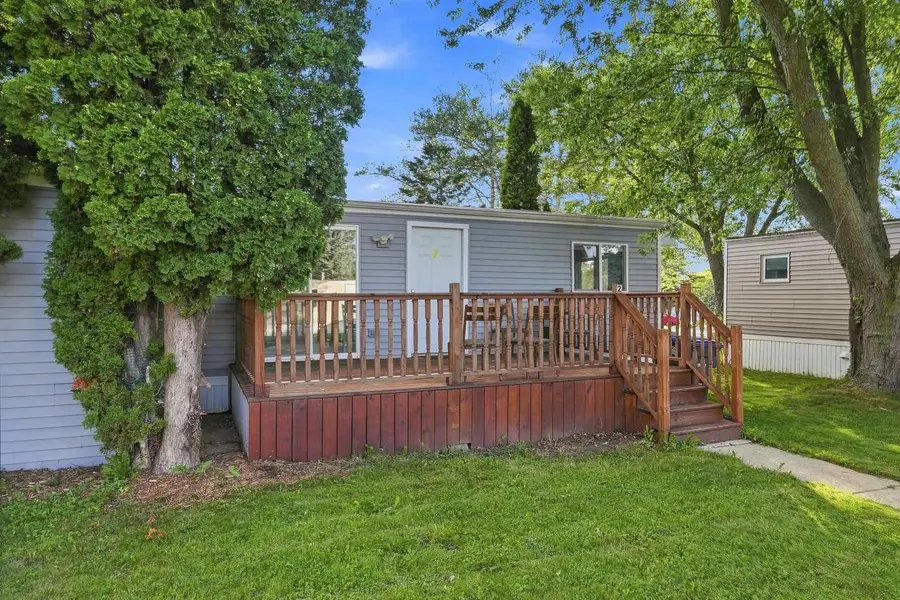 2 Algonquin Trail, Sheboygan, WI 53081 - #2