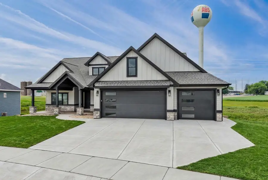 7689 Stonecrop Way, Deforest, WI 53532 - #2