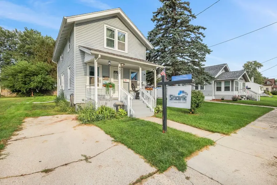 457 N Walnut Street, Janesville, WI 53548 - #3