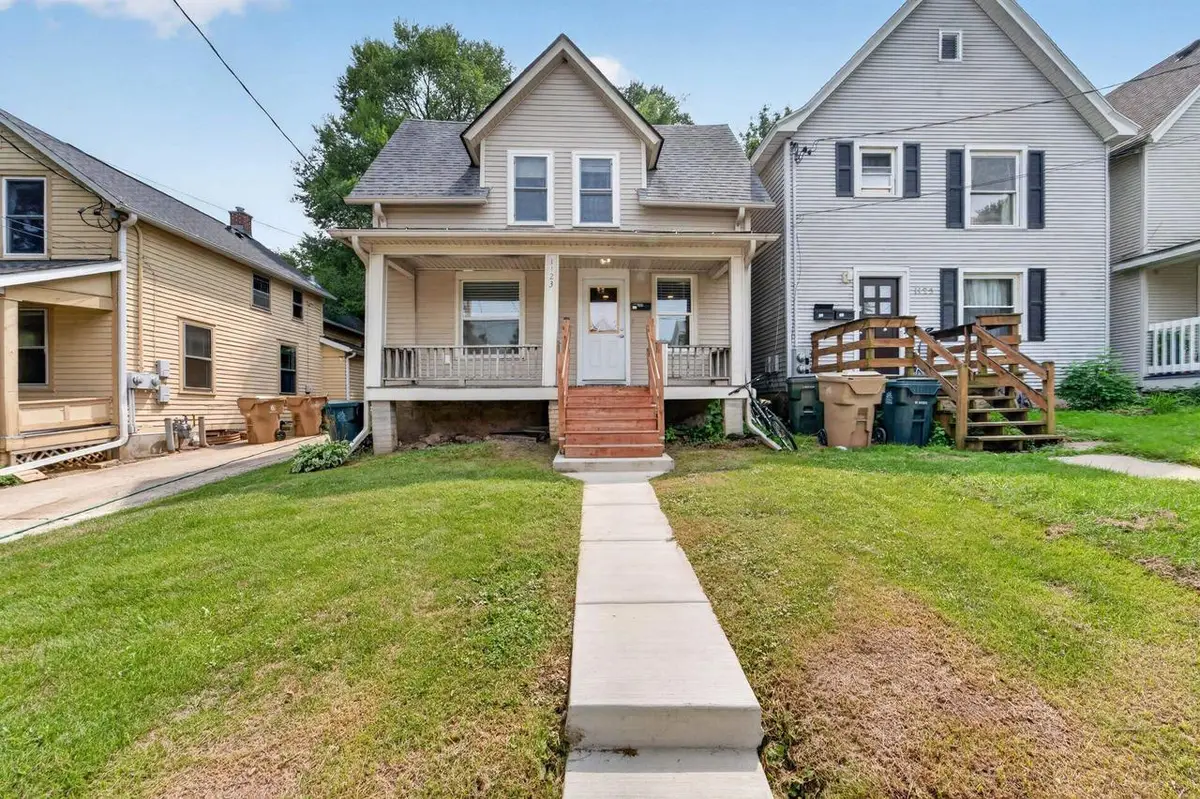 1123 Emerald Street, Madison, WI 53715 - #1