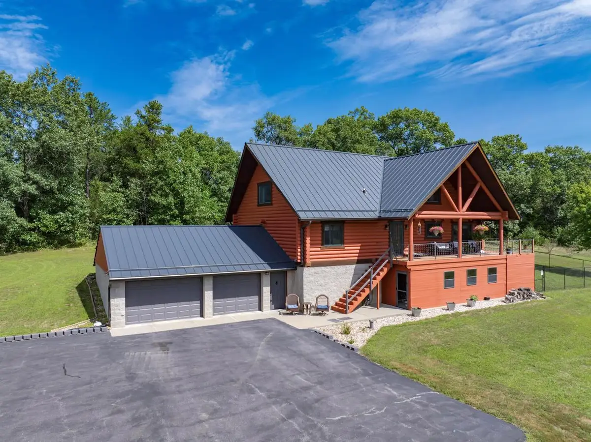 N5470 County Road B, Mauston, WI 53948 - #1