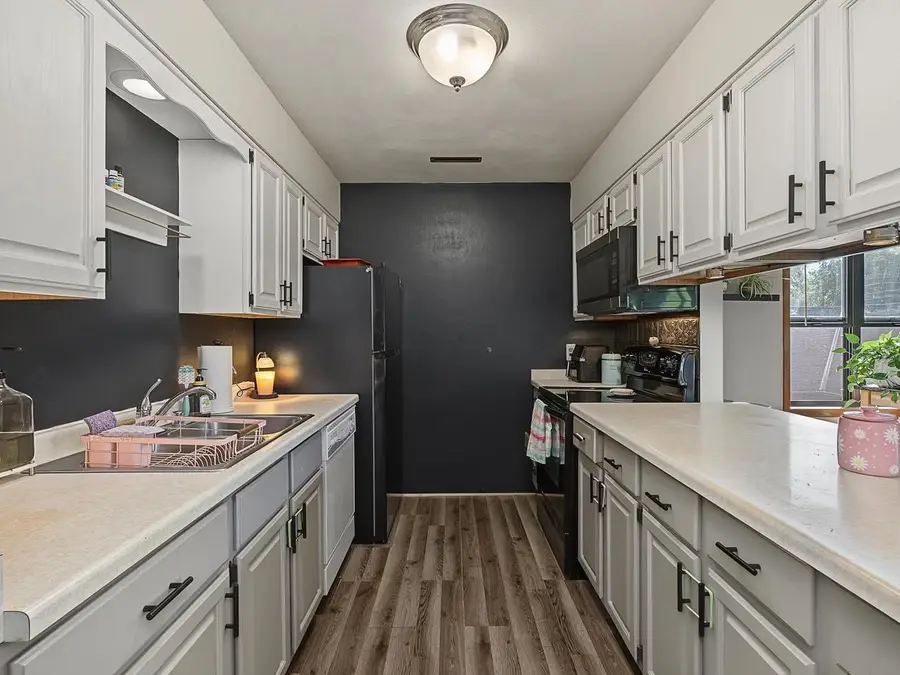 500 E Main Street #6, Sun Prairie, WI 53590 - #3