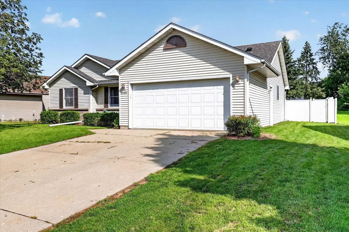 1500 Evergreen Drive, Janesville, WI 53546 - #1