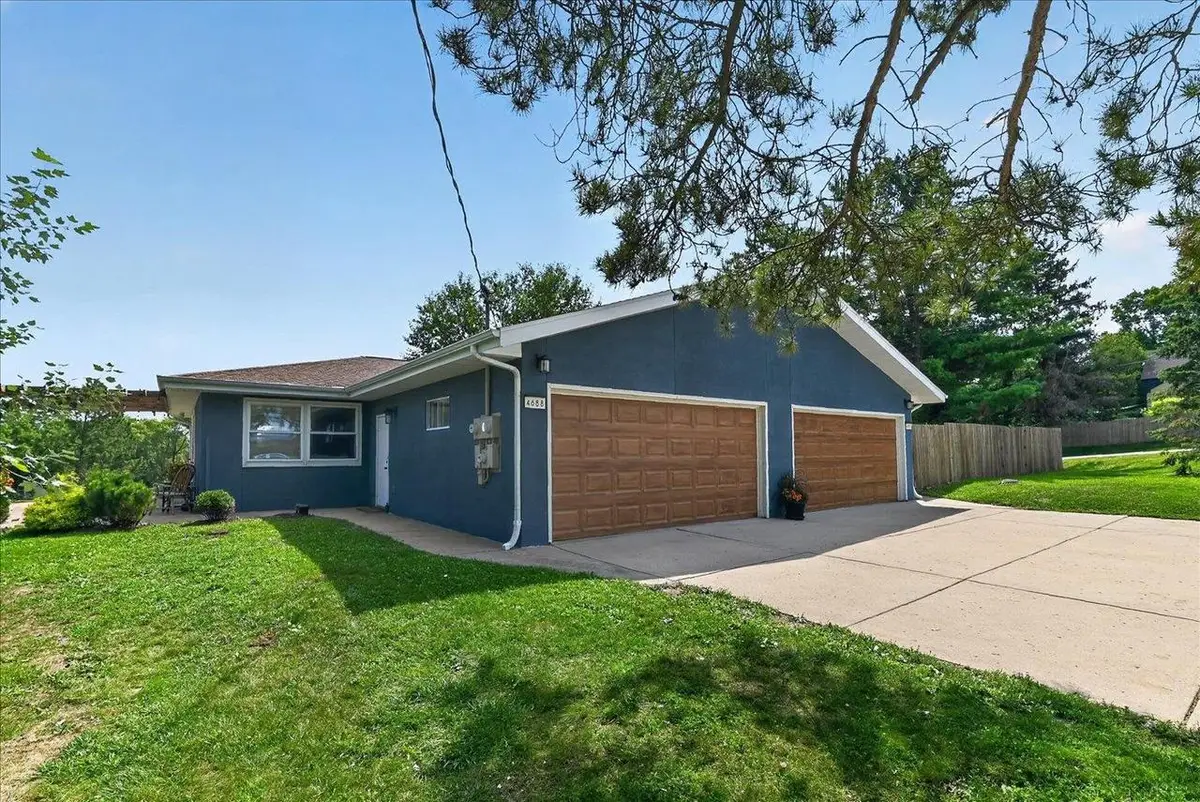 4686-4688 Capitol View Road, Middleton, WI 53562 - #1