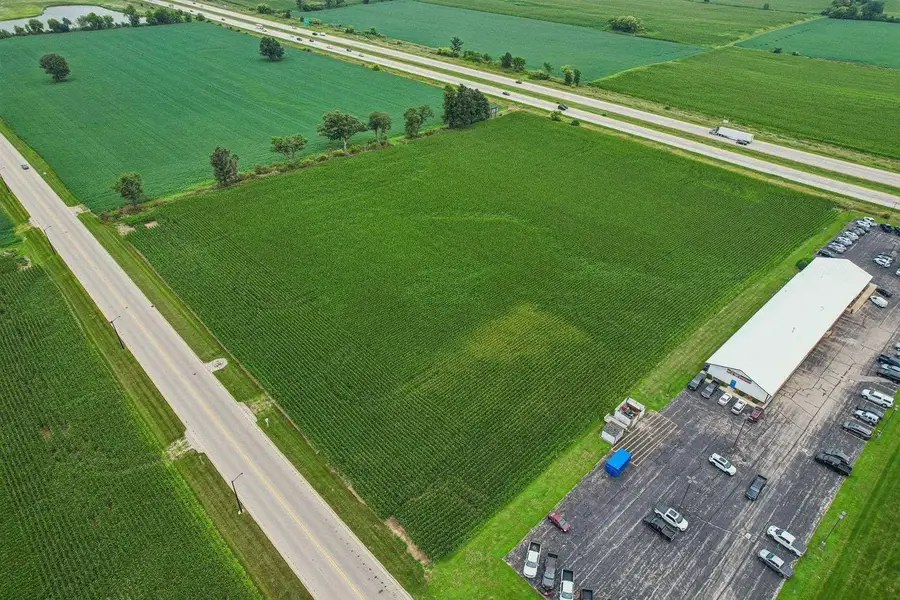 950 East Avenue, Lomira, WI 53048 - #2