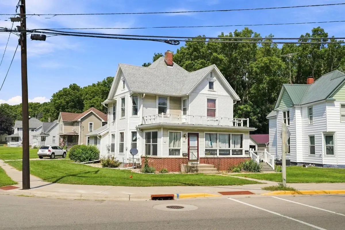 240 Galena Street, Darlington, WI 53530 - #1