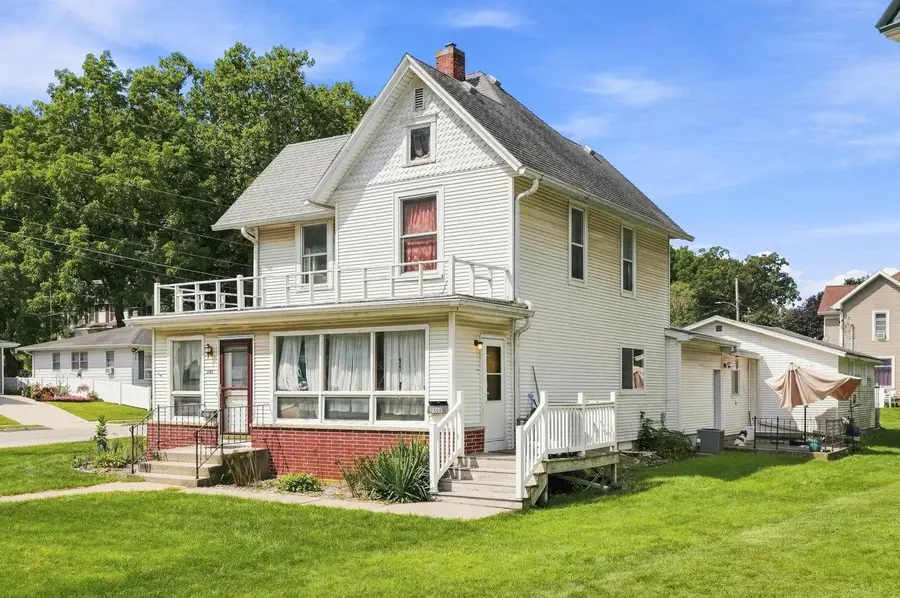 240 Galena Street, Darlington, WI 53530 - #3