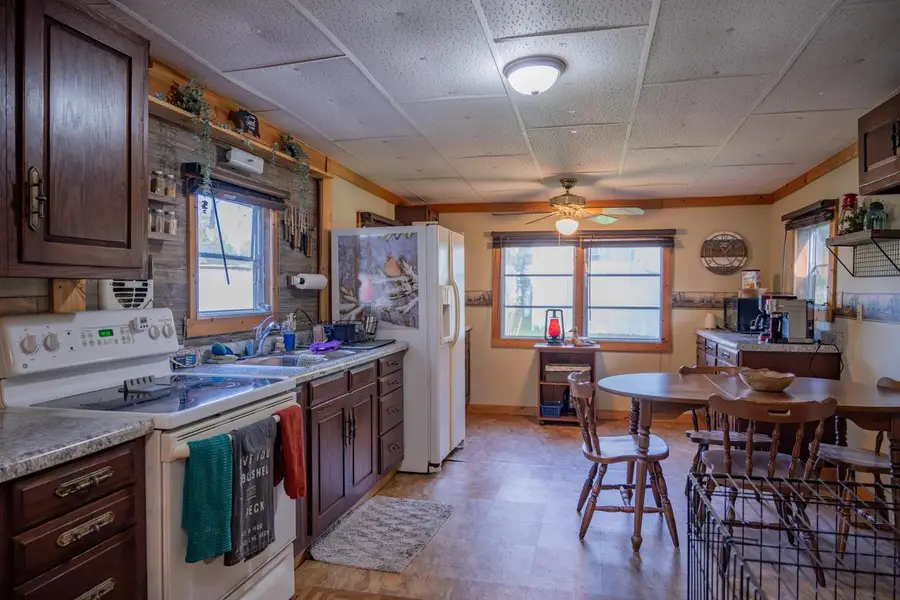 W5520 Buckhorn Drive, New Lisbon, WI 53950 - #3