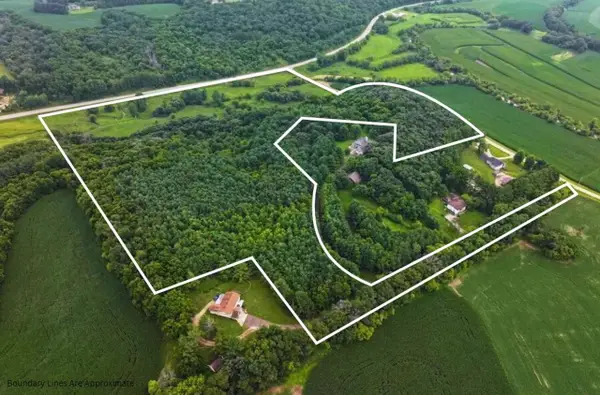 35 M/L Acres Crist Lane, Darlington, WI 53530
